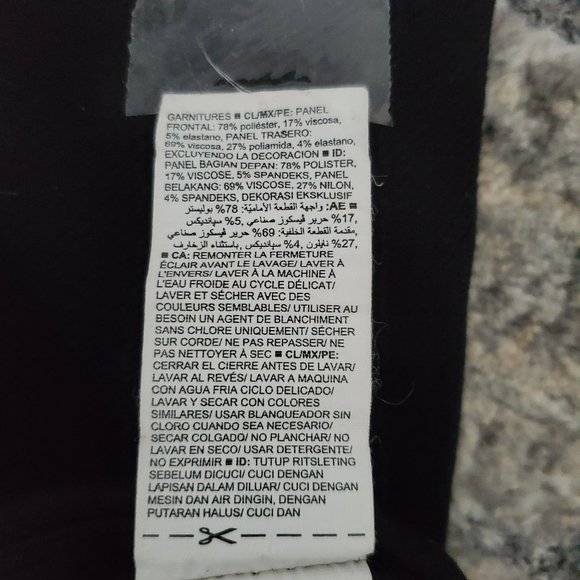 Old Navy High-Rise 7/8-Length Ponte-Knit Ankle-Zip Moto Street Leggings Small - Picture 14 of 15